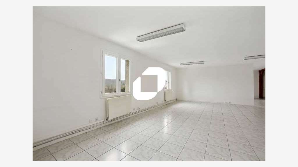 Vente Bureaux 184m² Limours