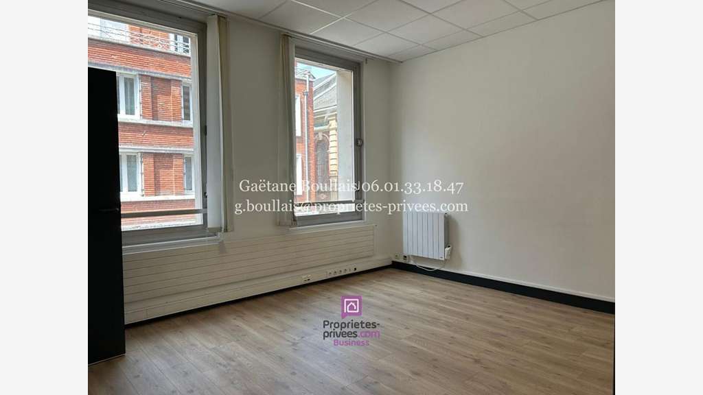 Vente immeuble de bureaux 560m² à Lisieux