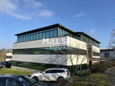 Bureaux à vendre 67m² RDC à Lissieu