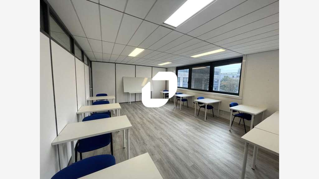 Vente Bureaux 186m² Lognes