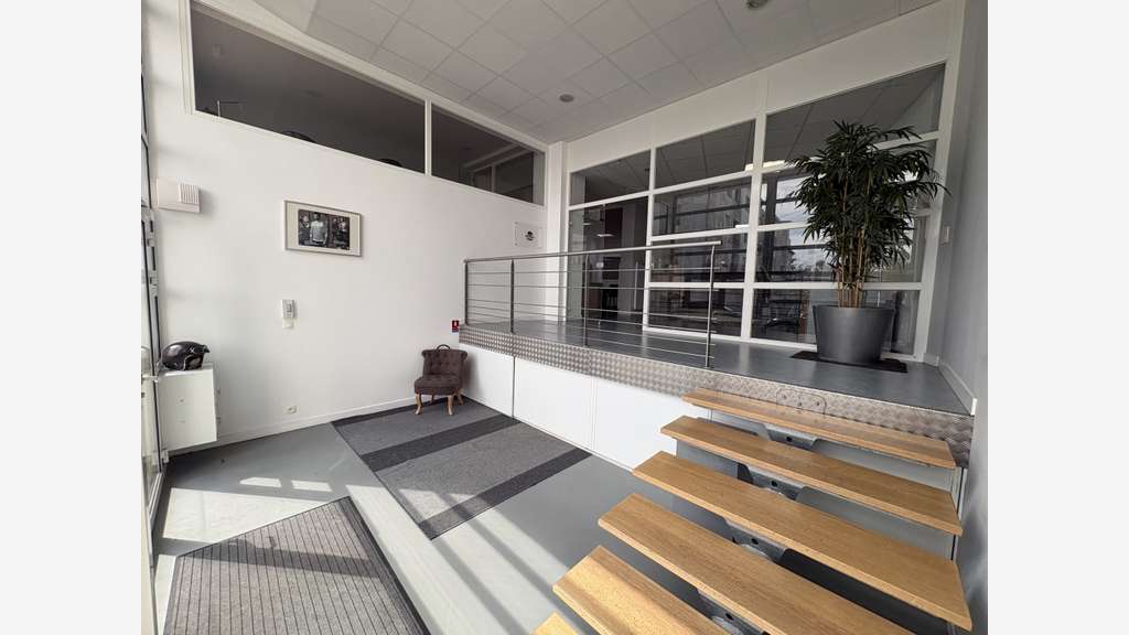 Local entrepot/bureau ultra centre Lorient