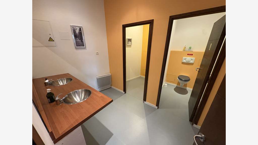 Local entrepot/bureau ultra centre Lorient