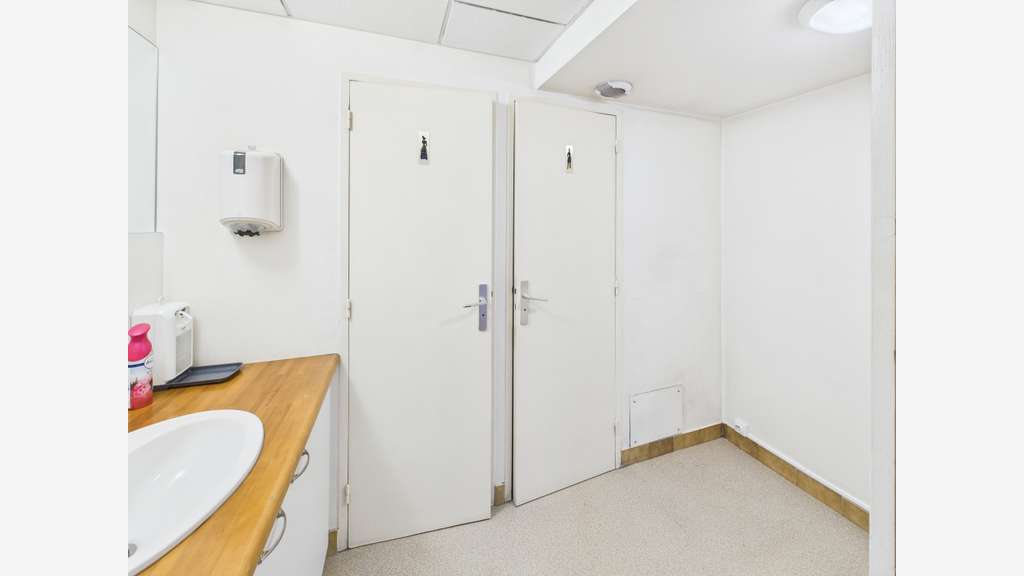 A vendre bureaux 161m² Lyon 69003 Rue Rebatel 