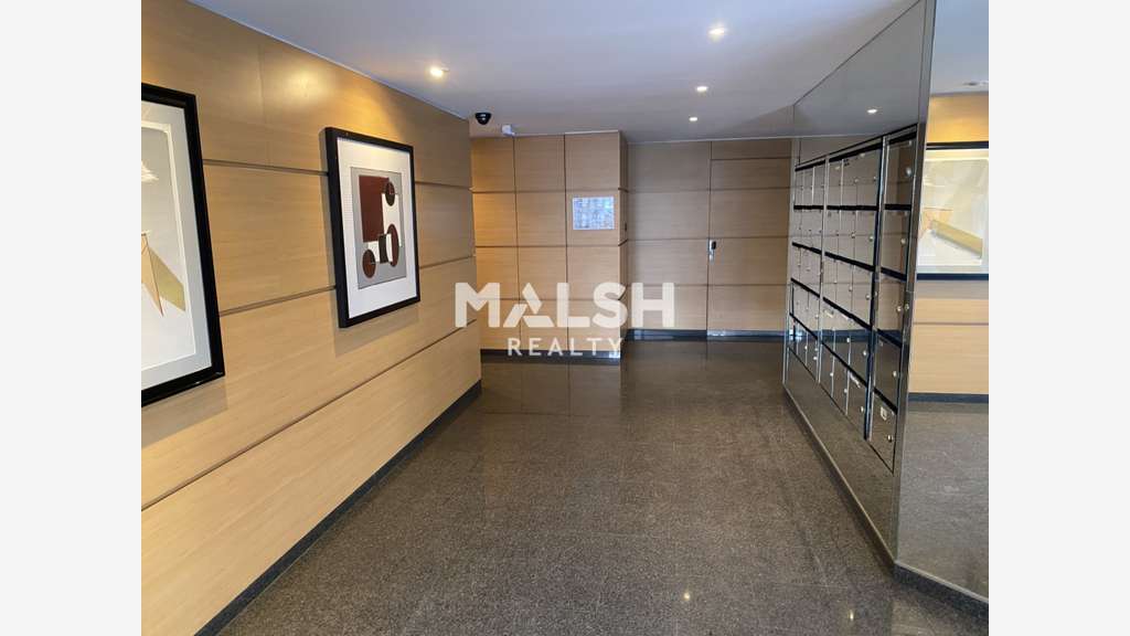Vente bureaux très lumineux 144m² RDC à Lyon 3e