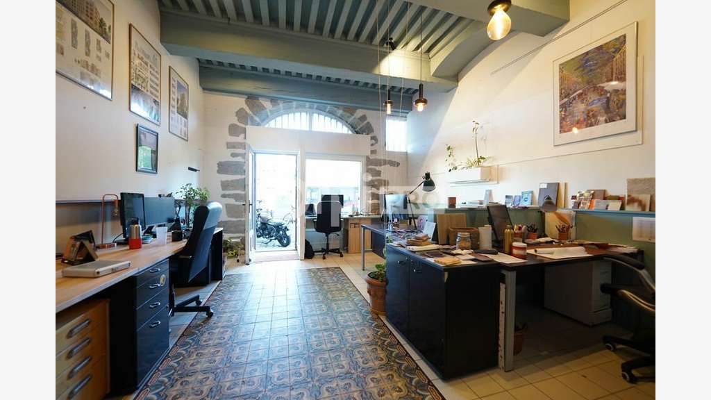 BUREAUX A VENDRE - 106 m² - LYON 5
