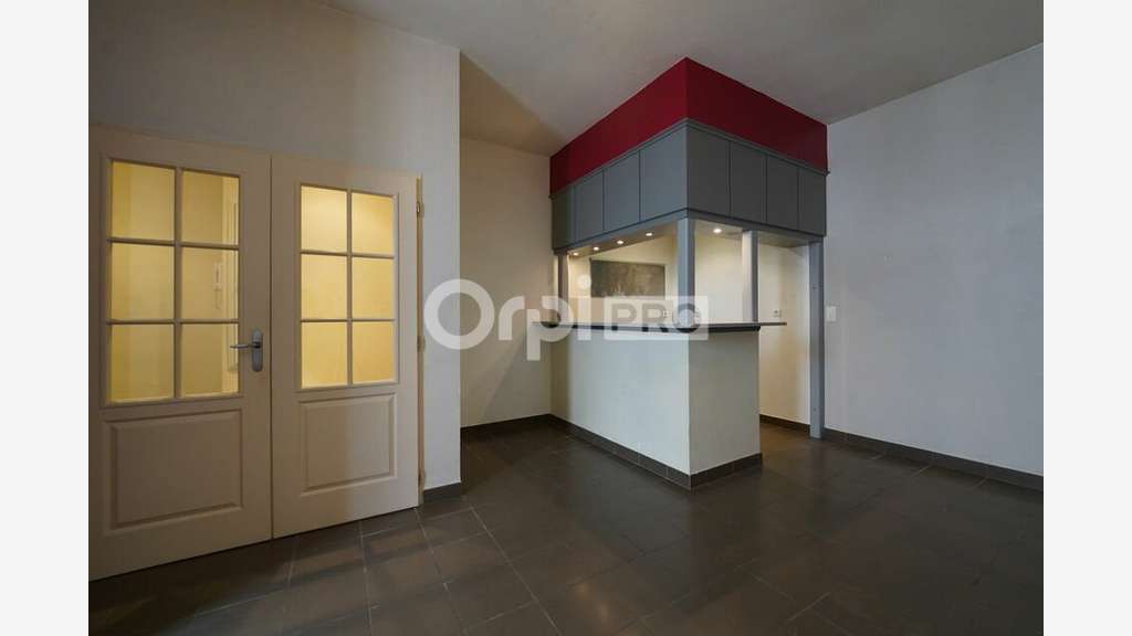 Bureaux 52m² à vendre au 3ème étage à Lyon 69006