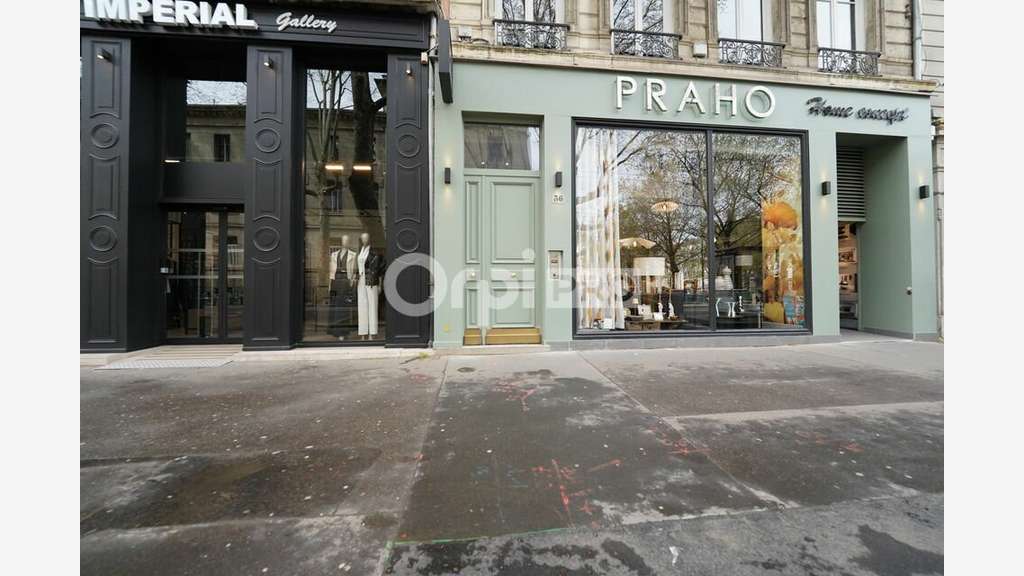 Bureaux 52m² à vendre au 3ème étage à Lyon 69006