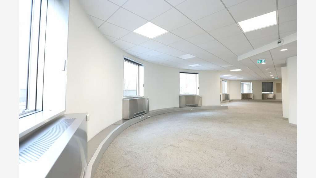 Bureaux 3030m² à vendre Lyon 6e gare Part-Dieu