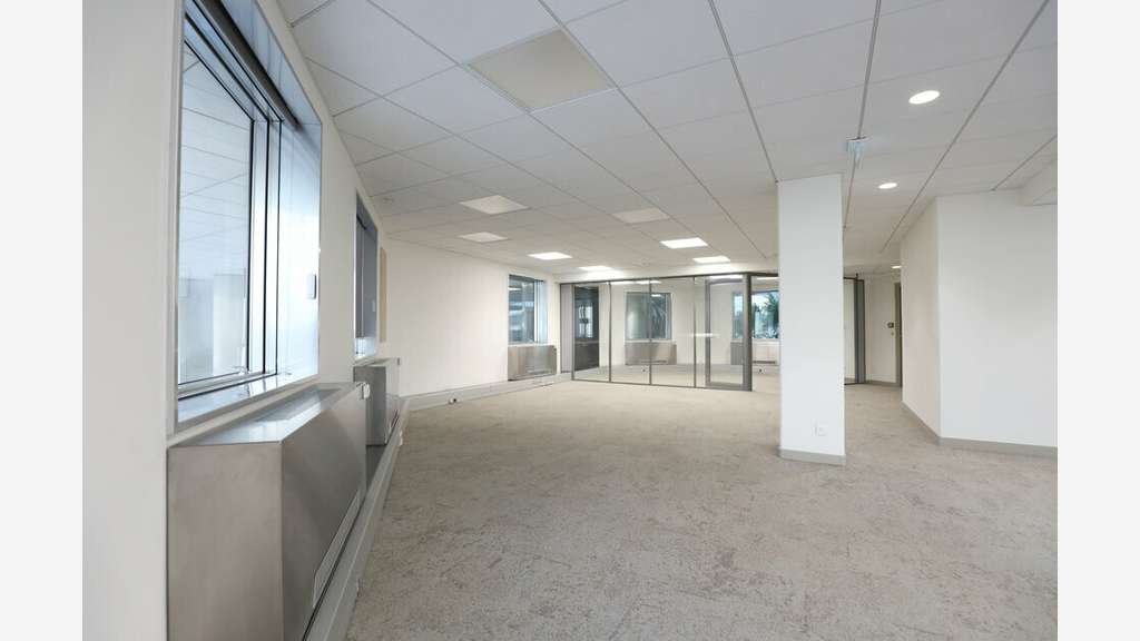 Bureaux 3030m² à vendre Lyon 6e gare Part-Dieu