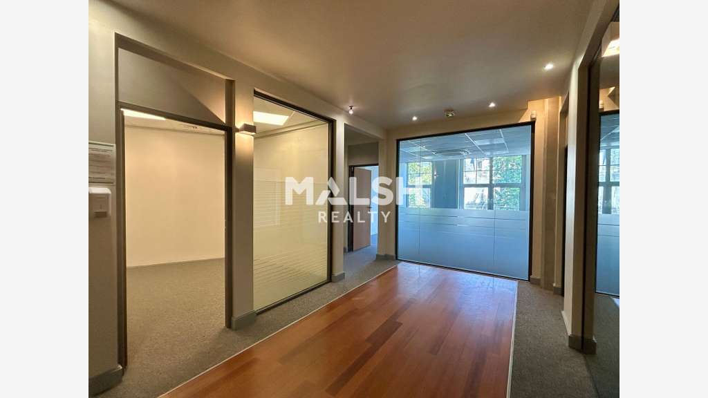 Bureaux de 492m² à vendre à Lyon 69006 Tête d'Or 