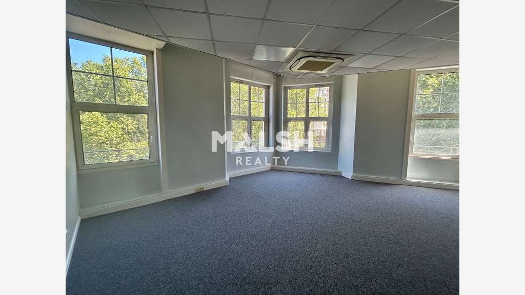 Bureaux de 492m² à vendre à Lyon 69006 Tête d'Or 