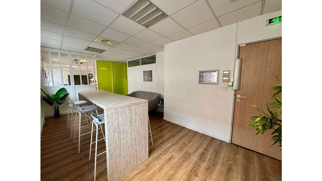 Vente bureaux 179m² rue de l'Université Lyon 7ème