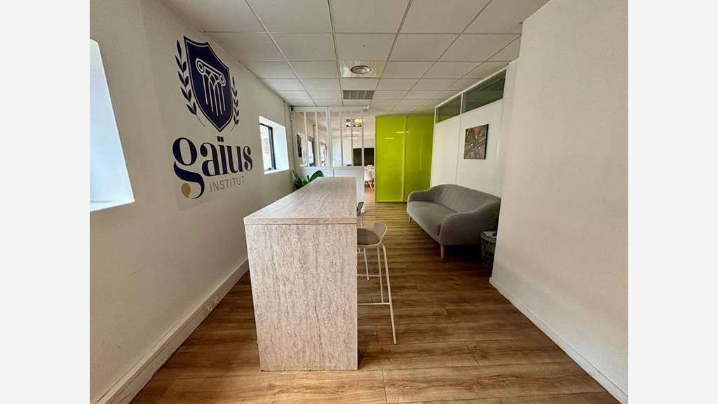 Vente bureaux 146m² rue de l'Université à Lyon 7e