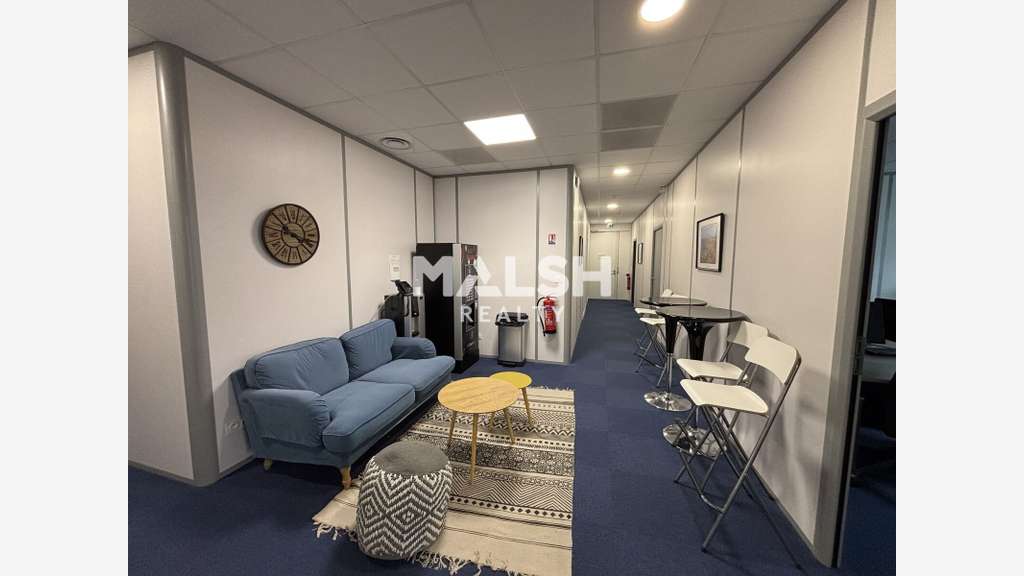 Bureaux à vendre 305m² Lyon 7e tramway T10