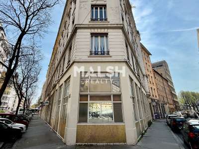 À vendre bureaux 233m² Lyon 7e proche Pl Jean Macé
