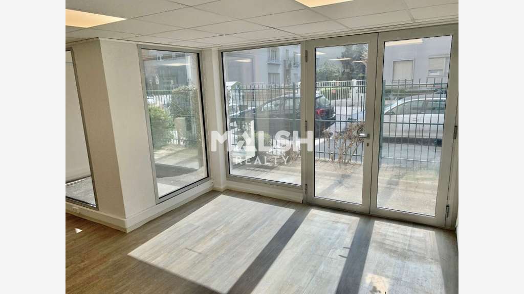 Vente ou location bureaux cloisonnés 65m² Lyon 7e