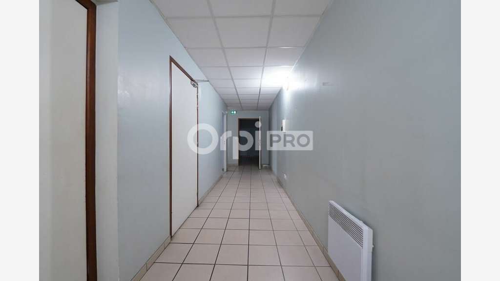 Bureaux à vendre 300m² RDC ERP/PMR Lyon 7e
