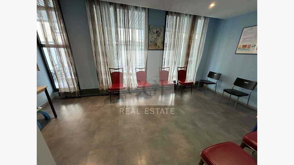 Bureaux 89m² à vendre à Lyon 9ème