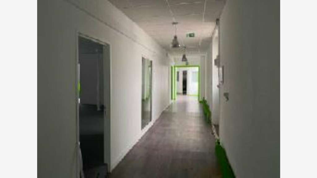 Bureaux et habitations à vendre Lyon 9e Vaise