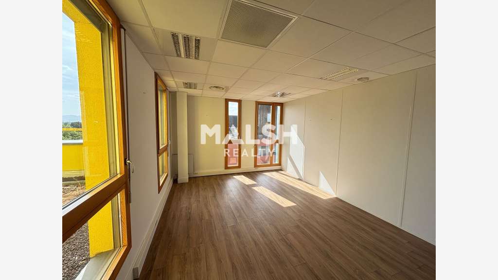 A vendre ou à louer bureaux 115m² à Lyon 9e