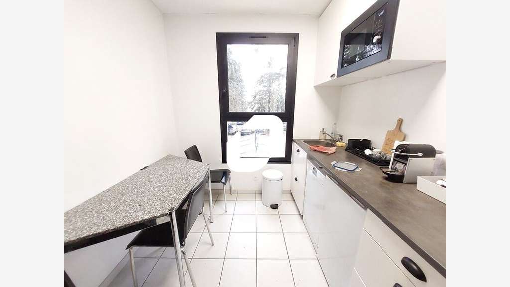 Vente Bureaux 250m² Magny les hameaux