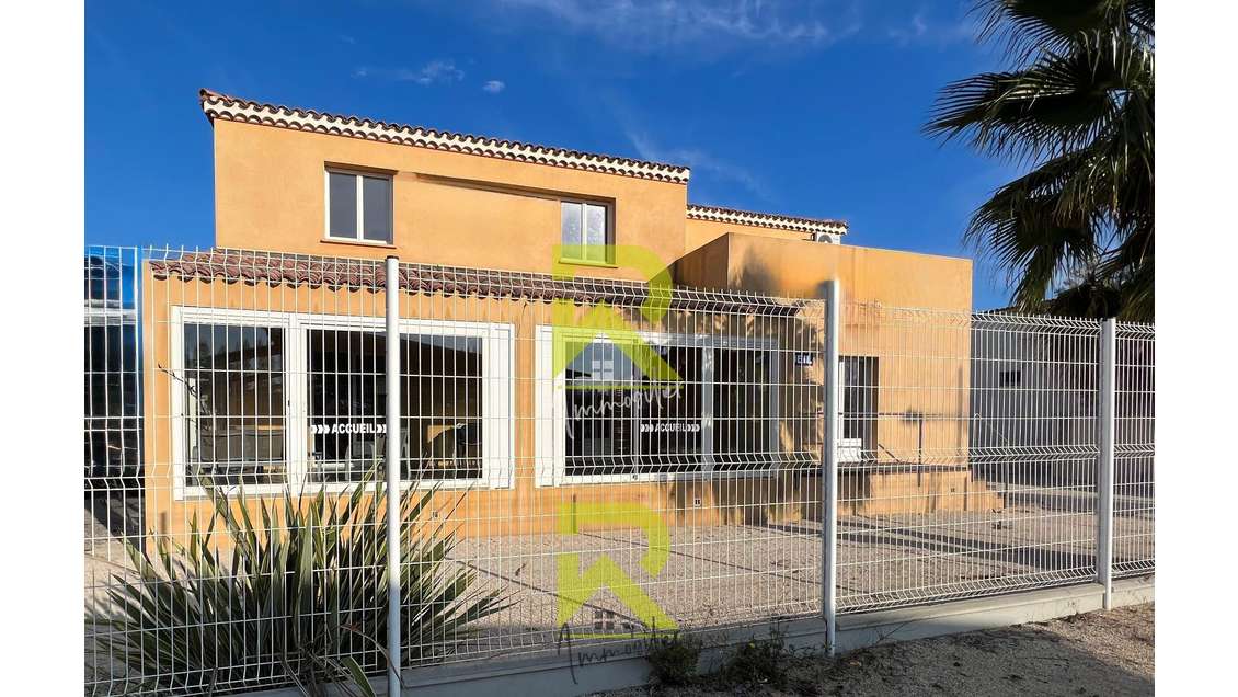 AV immeuble professionnel locatif Marseillan-plage