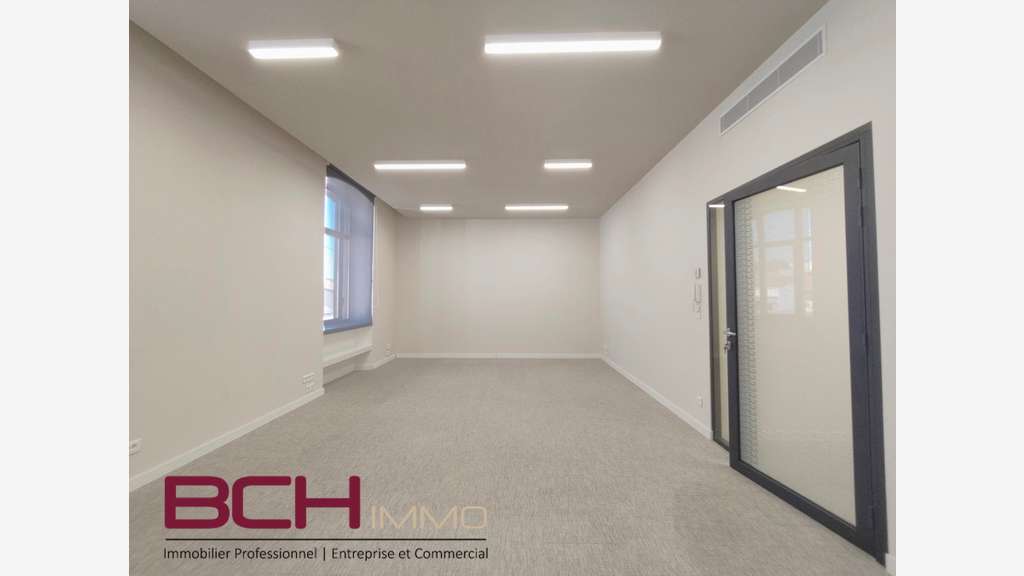 Vente immeuble de bureaux 265m² à Marseille 13010