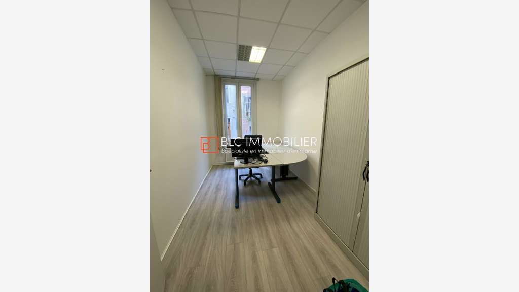Bureaux 210m² à vendre à Marseille 6e