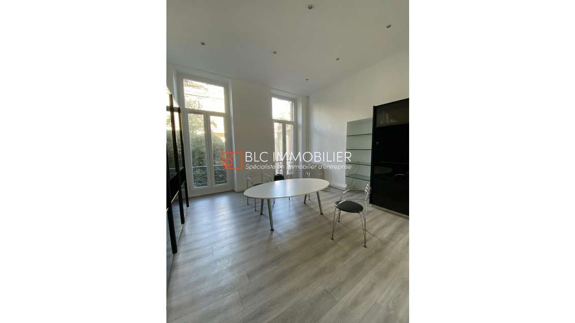 Bureaux 210m² à vendre à Marseille 6e