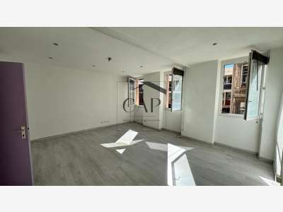 Vente bureaux de 80m² au cœur de Marseille 13006