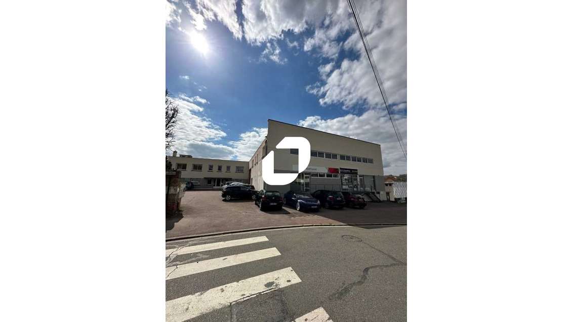 Vente Bureaux 279m² Maule