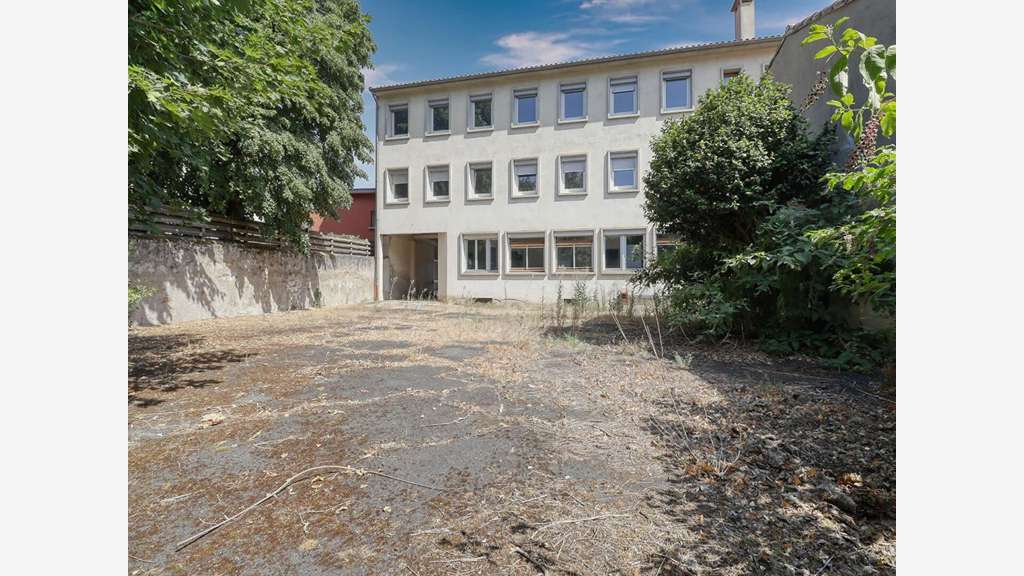 MAZAMET - Immeuble de bureaux d'environ 575 m²