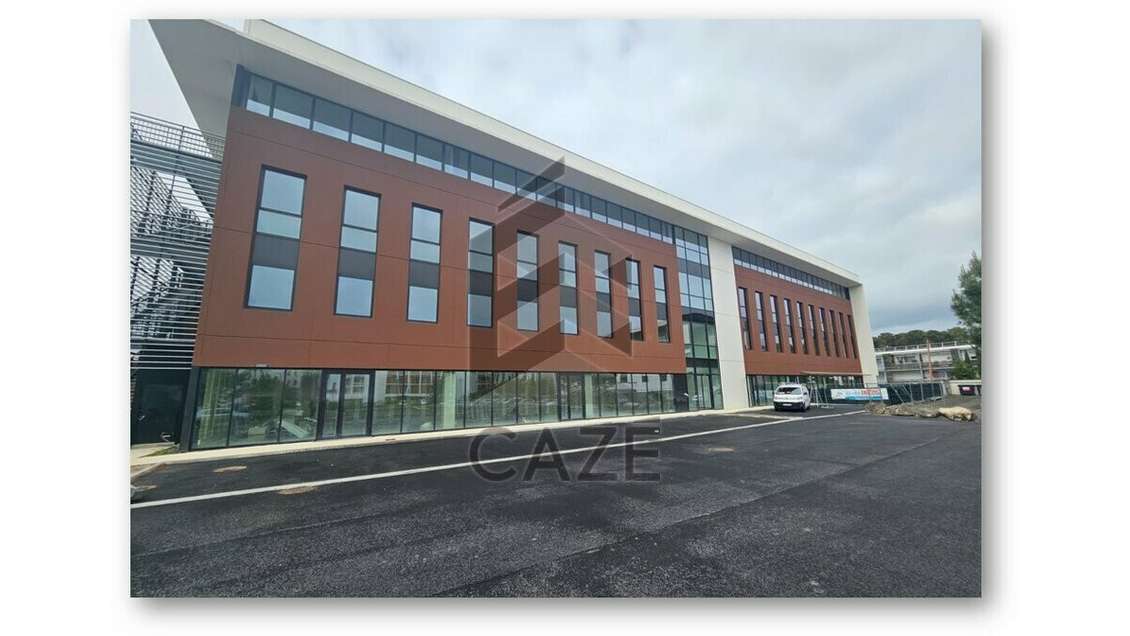 Vente bureaux 244m² R+2 Mérignac proche clinique