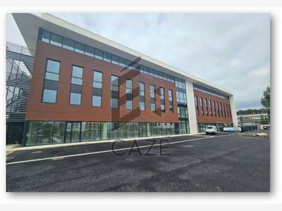 Vente bureaux 244m² R+2 Mérignac proche clinique