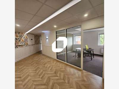 Vente Bureaux 228m² Meudon la foret
