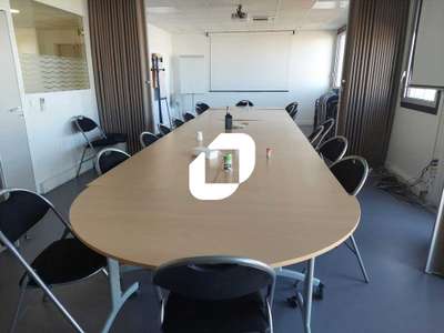 Vente Bureaux à Montigny-le-Bretonneux