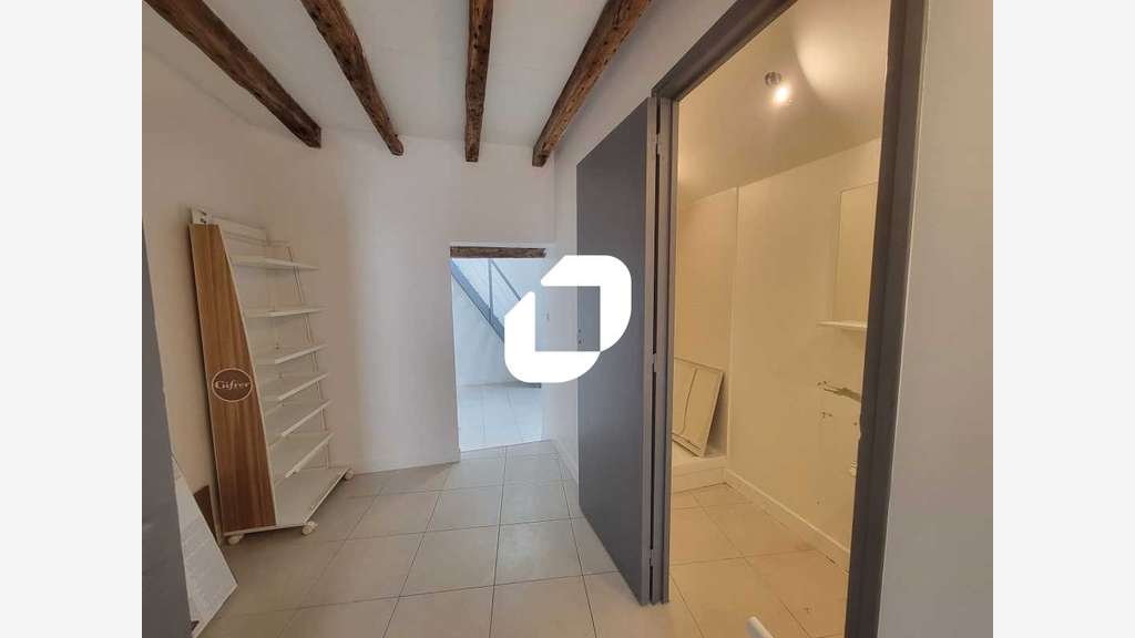 Vente Bureaux 83m² Montlhery