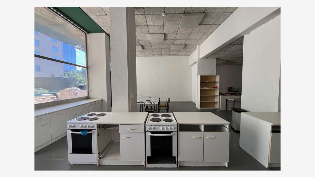 Vente bureaux 113m² RDC à Montpellier Antigone