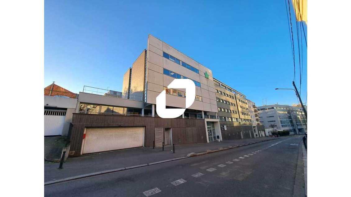 Vente Bureaux 4715m² Montreuil
