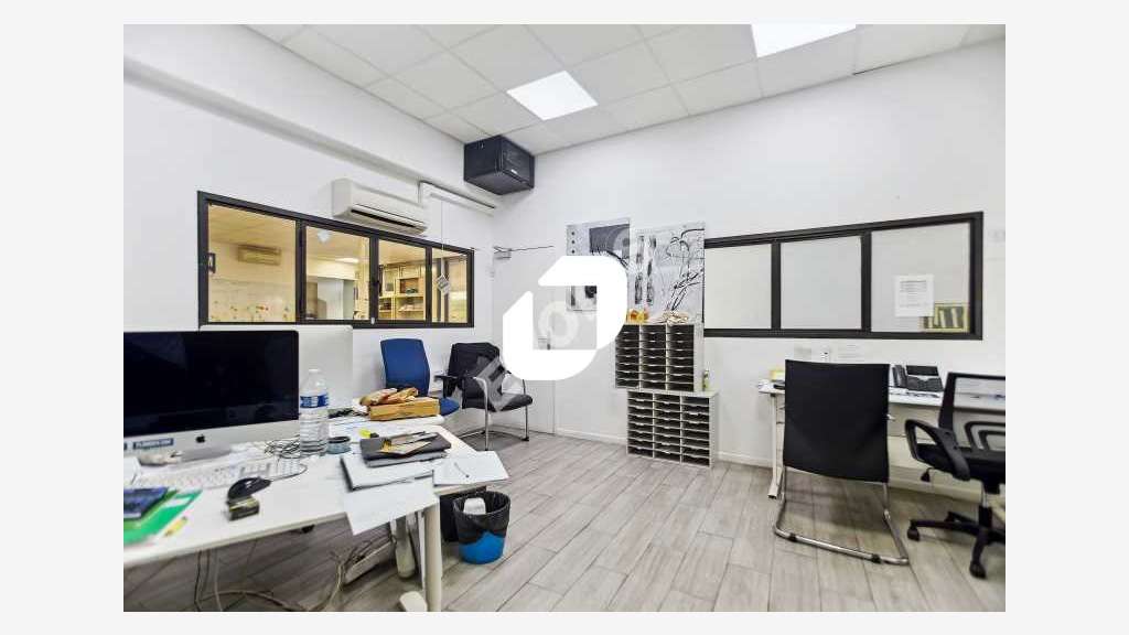 Vente Bureaux 444m² Montreuil