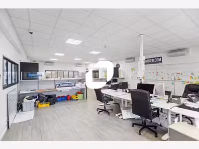 Vente Bureaux 444m² Montreuil