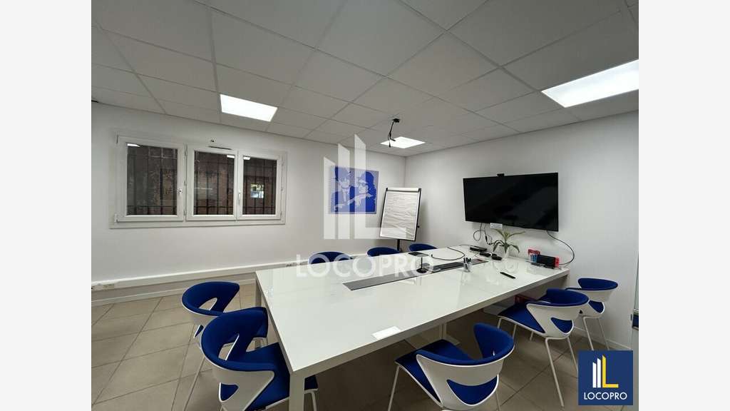Vente bureaux 346m² à Mouans-Sartoux