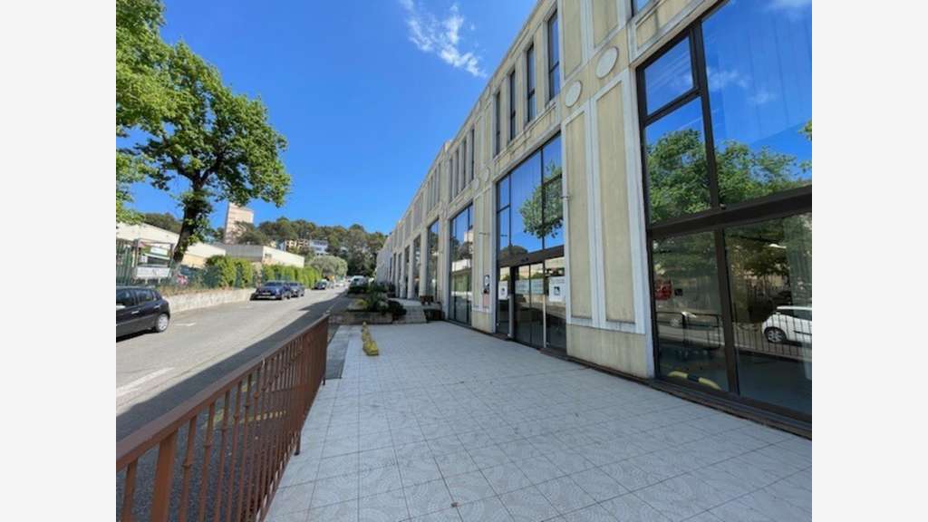 Très beau bureau  56m² à vendre à Mougins