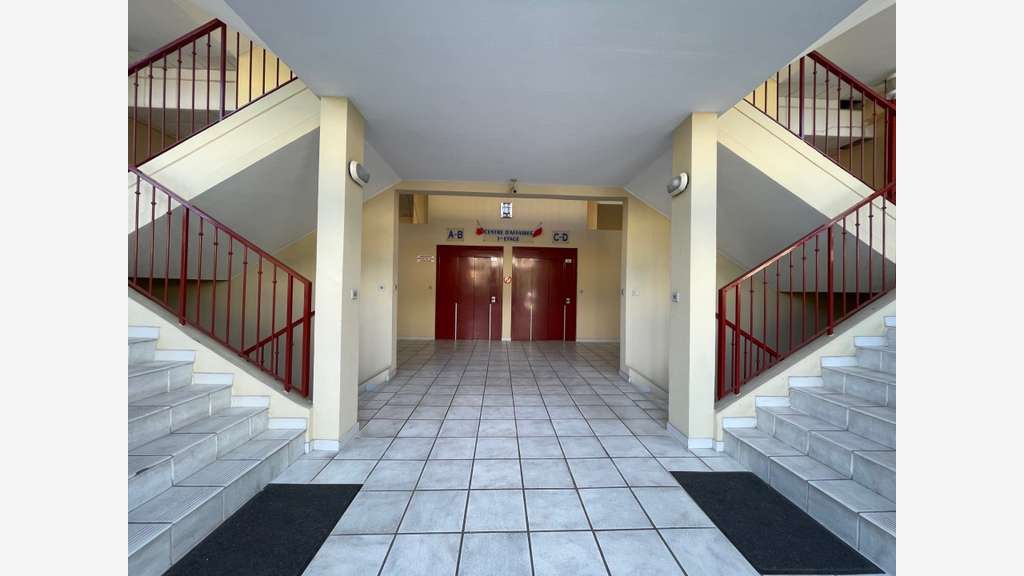 Très beau bureau  56m² à vendre à Mougins