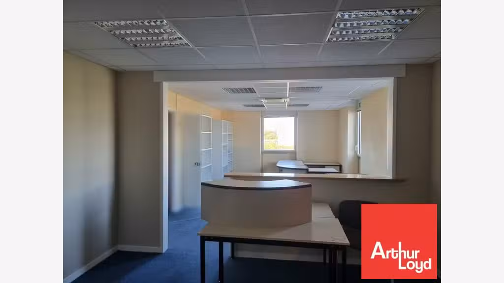 Bureaux 960m² à vendre à Mouilleron-le-Captif 