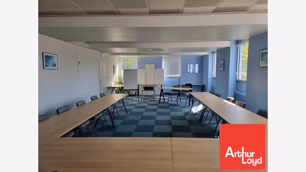 Bureaux 960m² à vendre à Mouilleron-le-Captif 