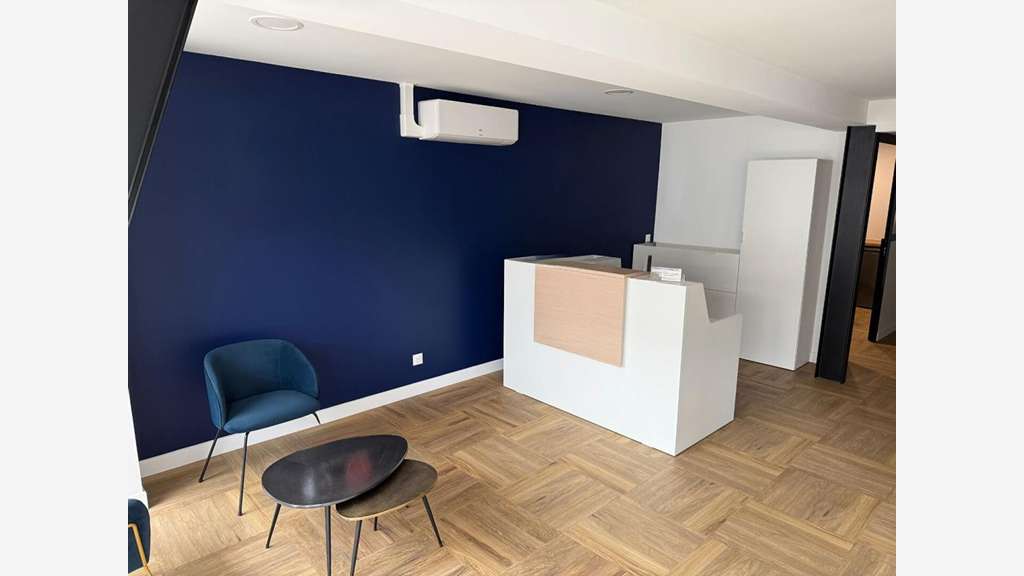 Vente bureaux 112m² axe très fréquenté de Moulins 