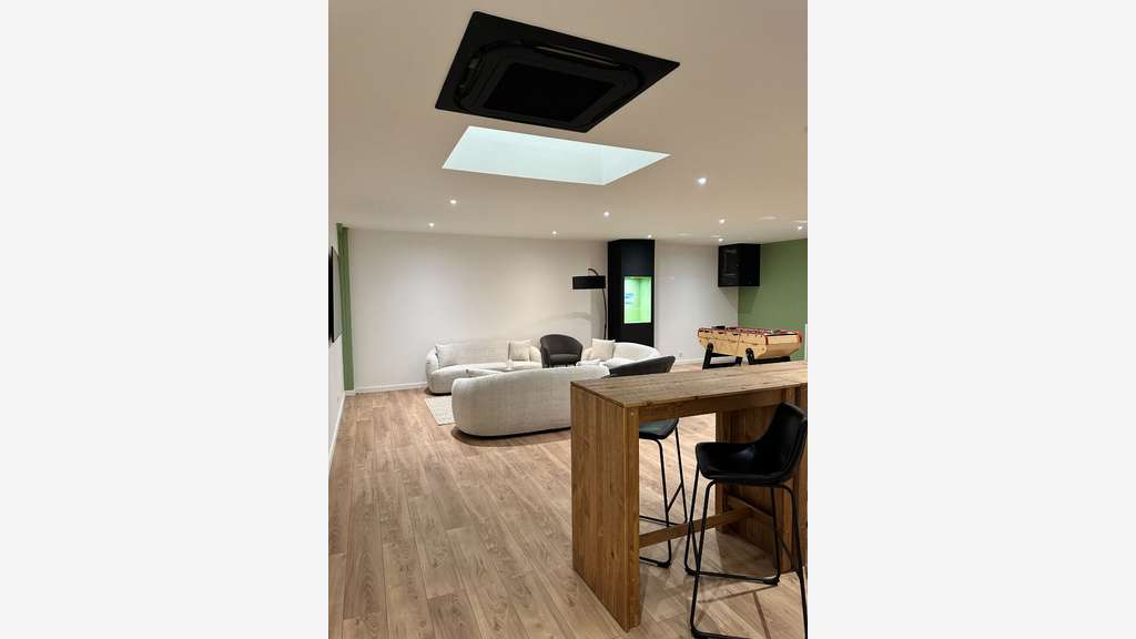 Vente bureaux de 280m² prox commerces Murs-Erigné