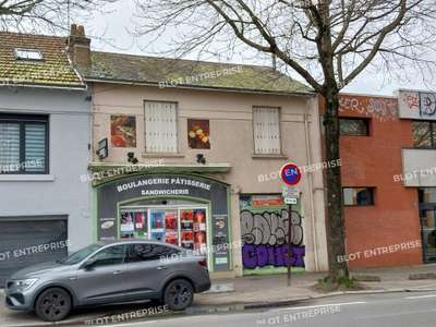À vendre bureaux 140m² à Nantes République 