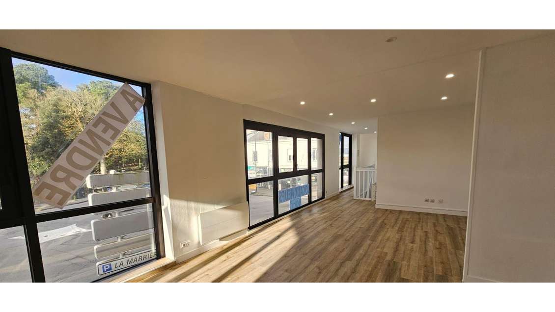 Vente bureaux 90m² R+1 à Nantes